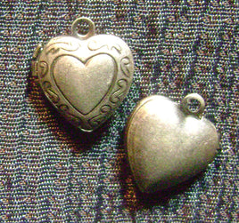4823. Small Heart Locket Charms.