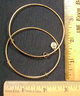 FMJ-59. Bracelets.