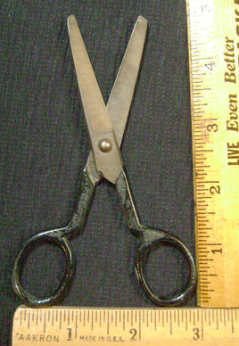 FMMI-41. Scissors.