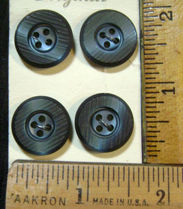 4184. Vintage Buttons #32.
